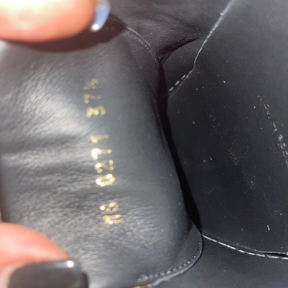 Only wore once ! Authentic - Picture 3 of 6